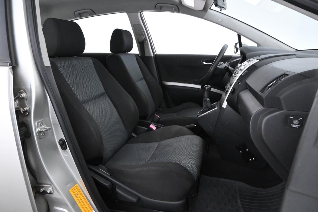 TOYOTA Corolla Verso 2005