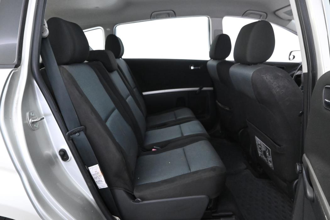 TOYOTA Corolla Verso 2005