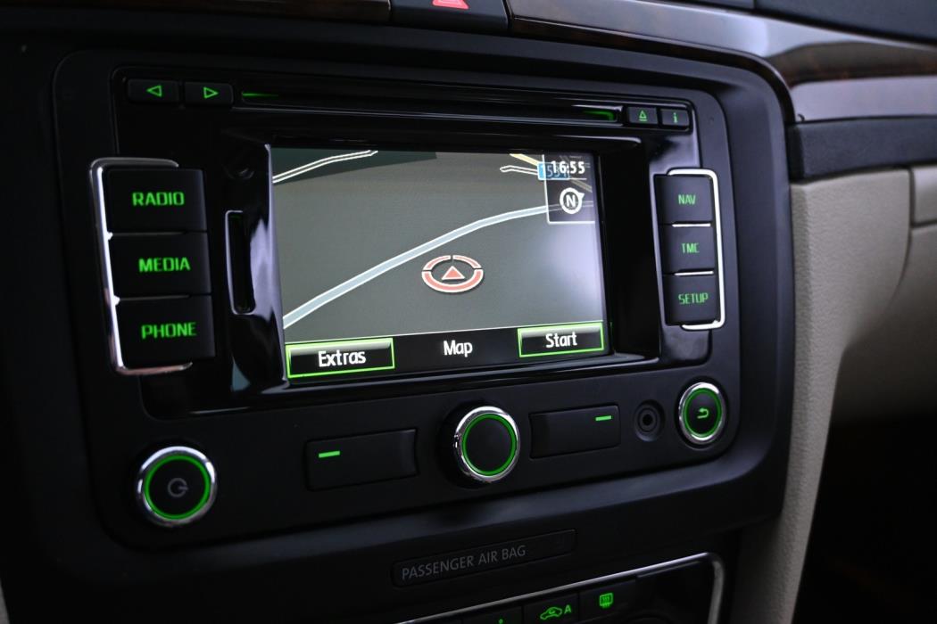 SKODA Superb 2015