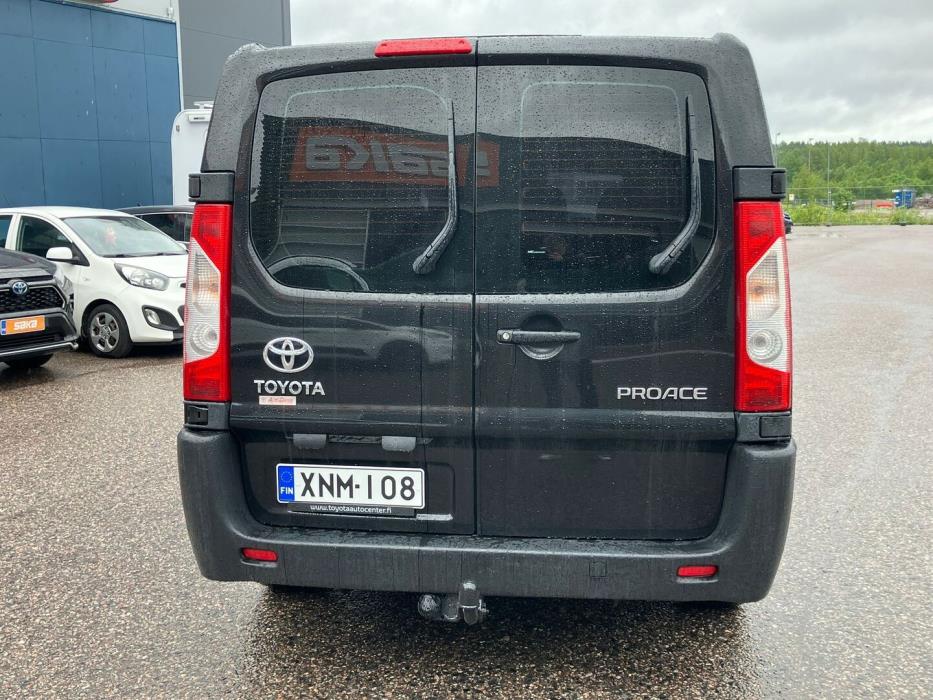 TOYOTA Proace 2016