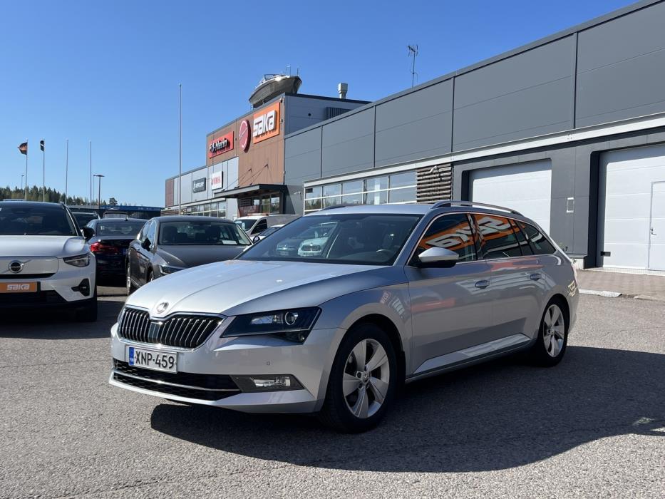 SKODA Superb 2016