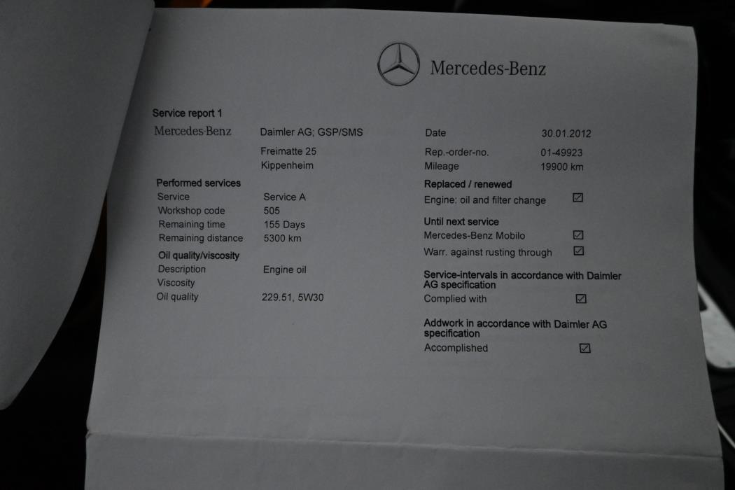 MERCEDES-BENZ E 2011
