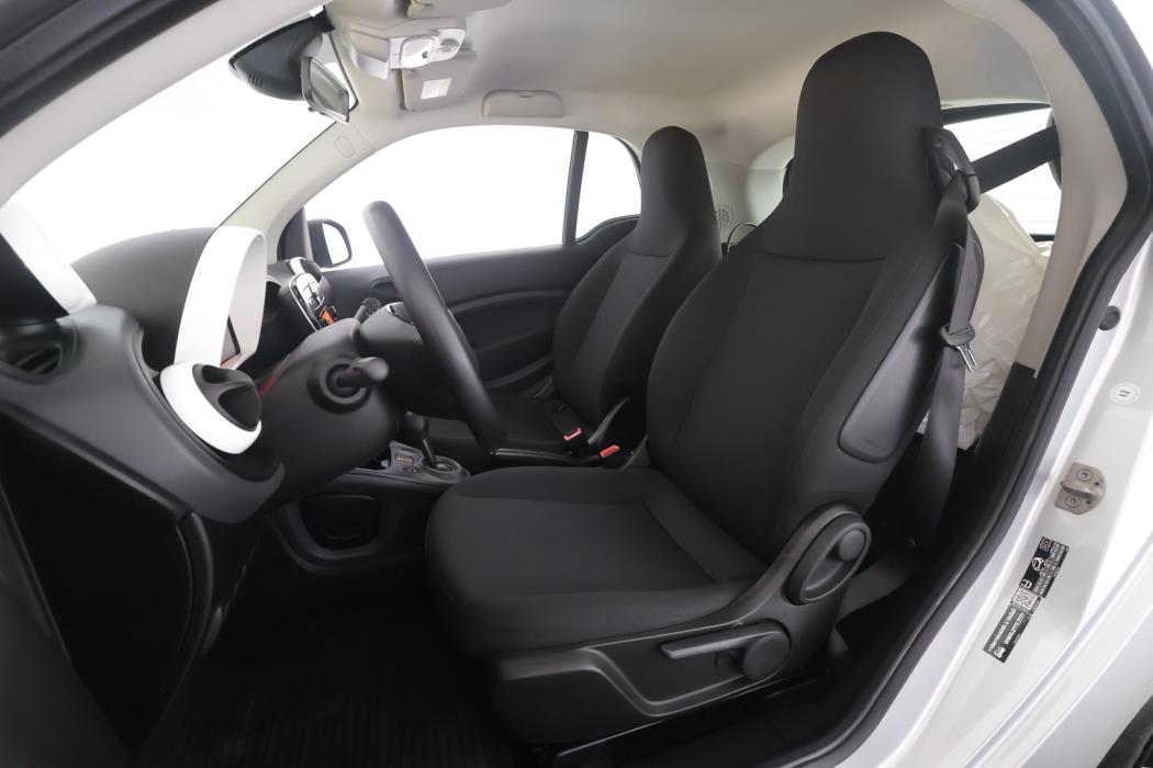 SMART fortwo 2019
