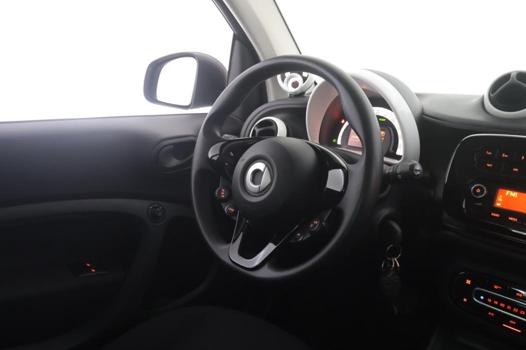 SMART fortwo 2019