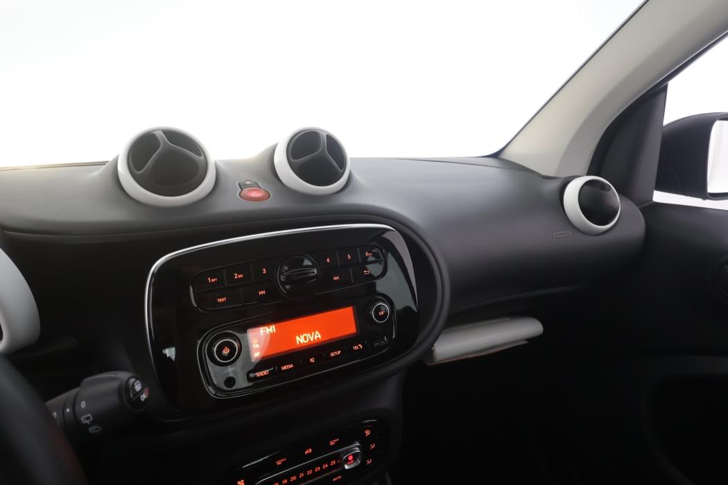 SMART fortwo 2019