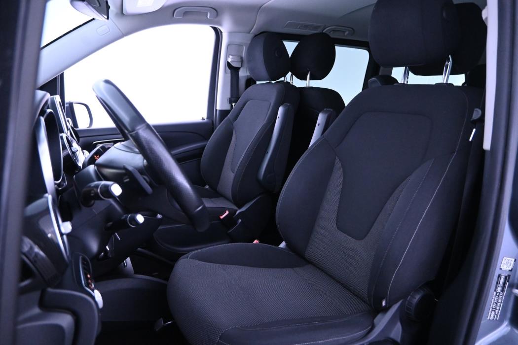 MERCEDES-BENZ V 2016