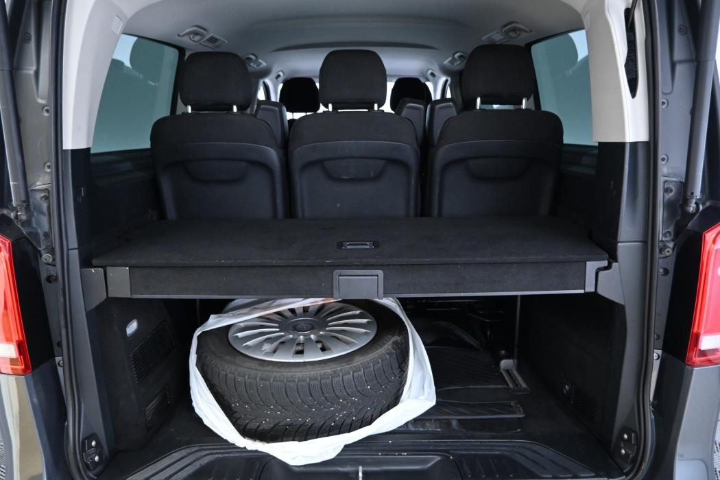MERCEDES-BENZ V 2016