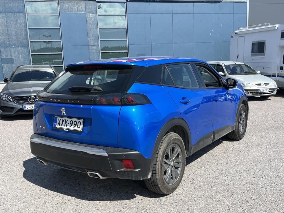 PEUGEOT 2008 2021