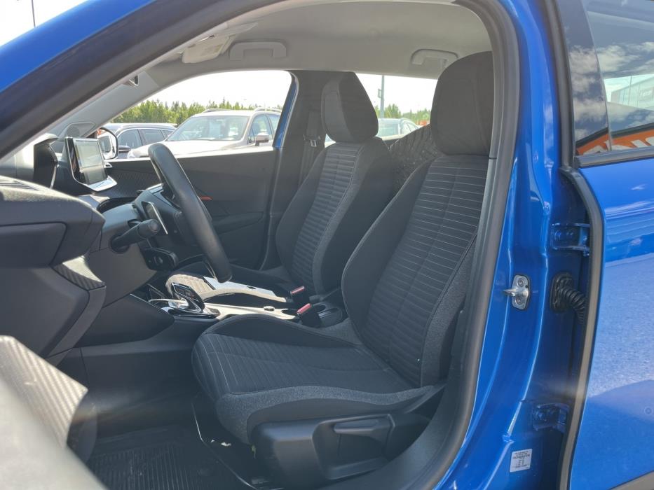 PEUGEOT 2008 2021