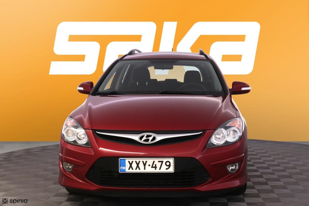 HYUNDAI i30 2012