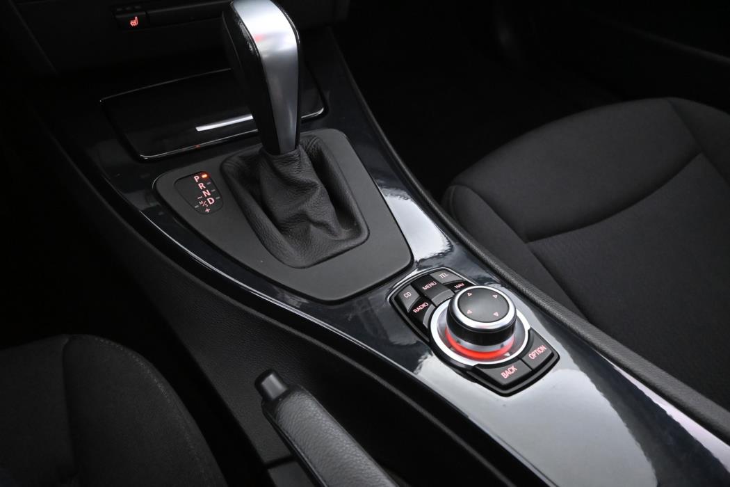 BMW 320 2009
