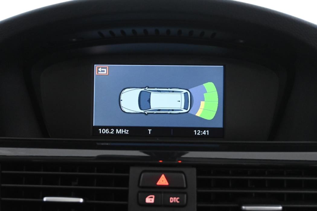 BMW 320 2009