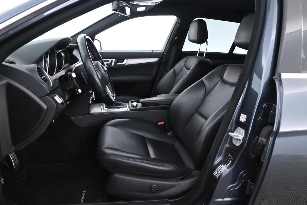 MERCEDES-BENZ C 2014