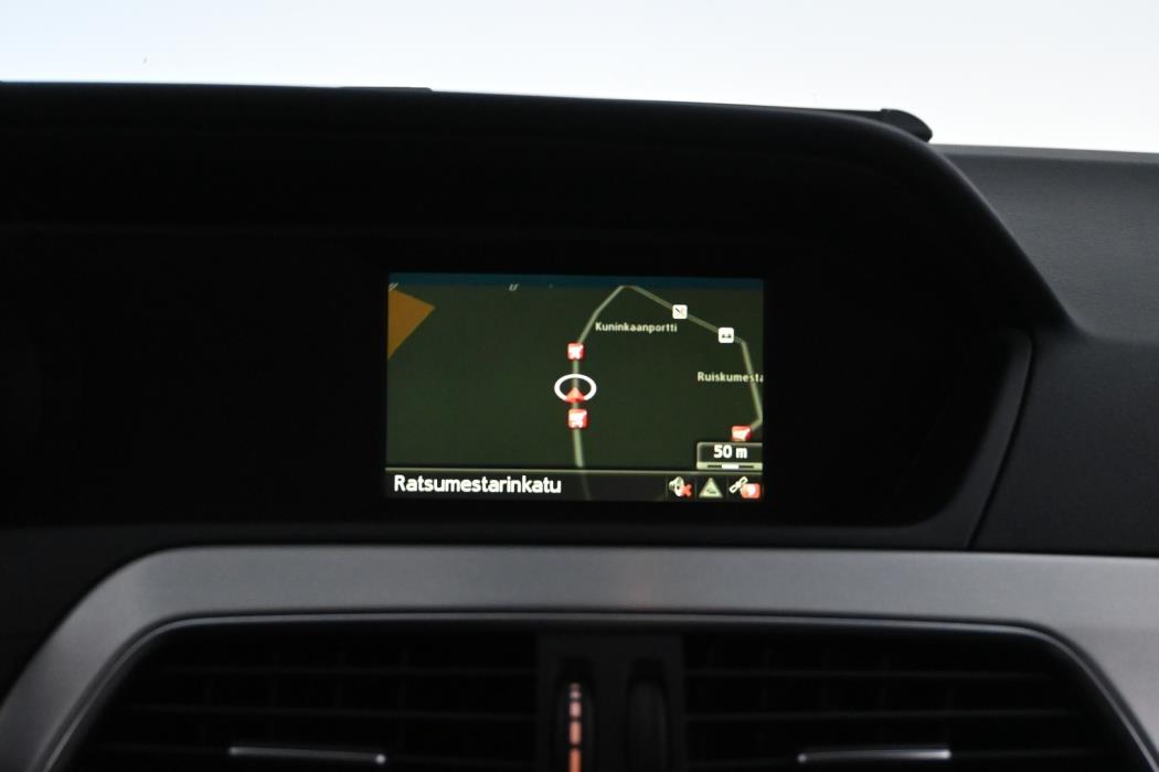 MERCEDES-BENZ C 2014