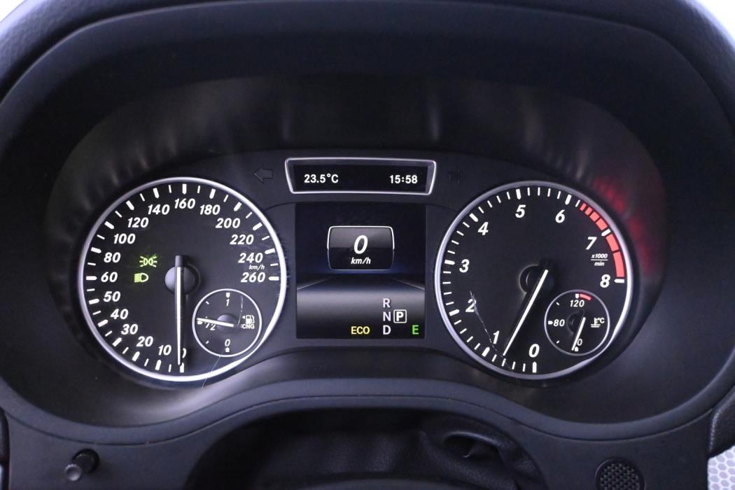 MERCEDES-BENZ B 2016