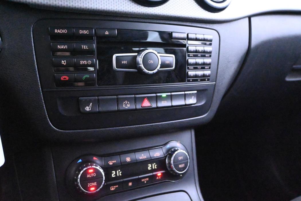 MERCEDES-BENZ B 2016