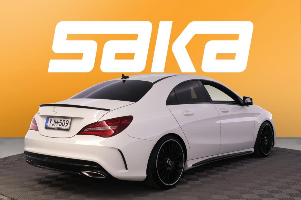 MERCEDES-BENZ CLA 2017