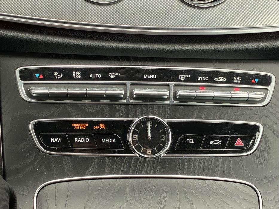 MERCEDES-BENZ E 2017