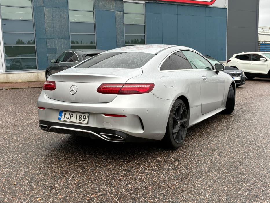 MERCEDES-BENZ E 2017