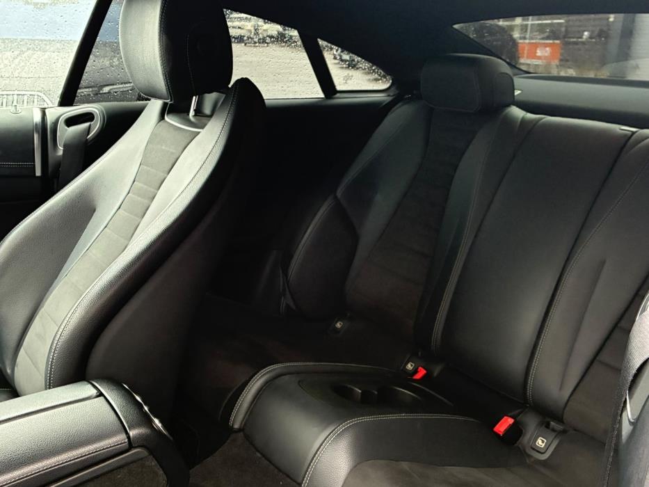 MERCEDES-BENZ E 2017