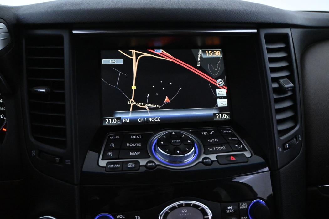 INFINITI FX30D 2010
