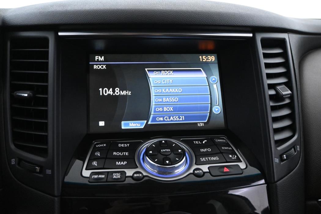 INFINITI FX30D 2010