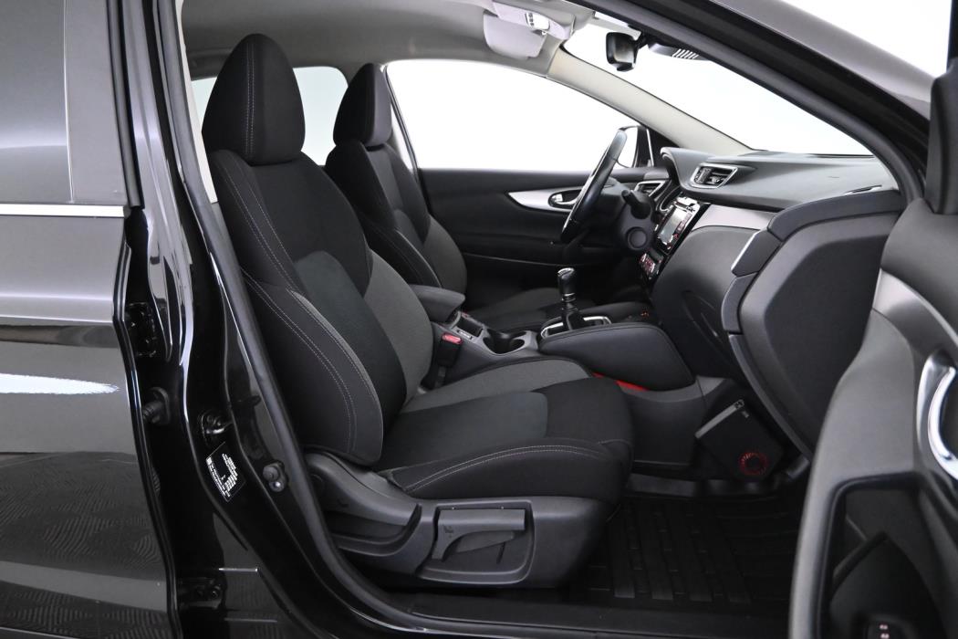 NISSAN Qashqai 2018