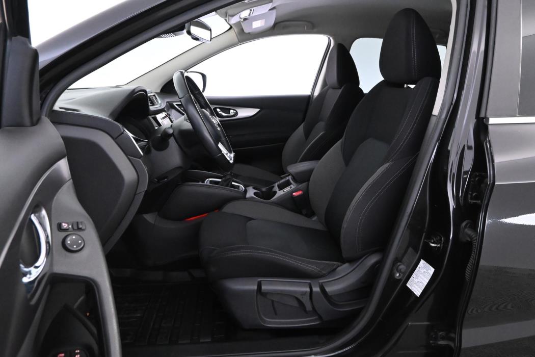 NISSAN Qashqai 2018