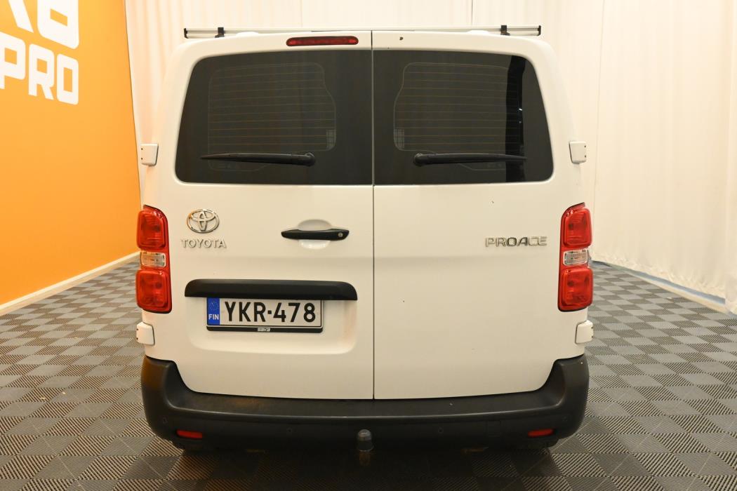 TOYOTA Proace 2020
