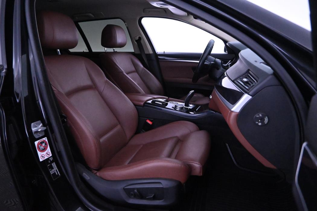 BMW 520 2016