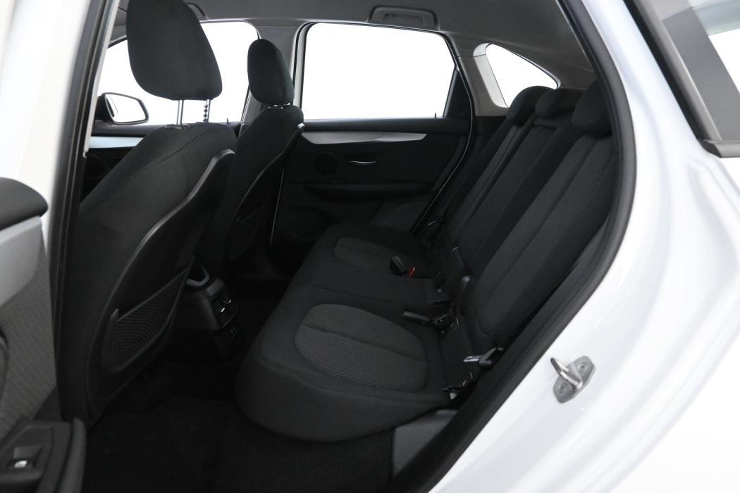BMW 225 2020