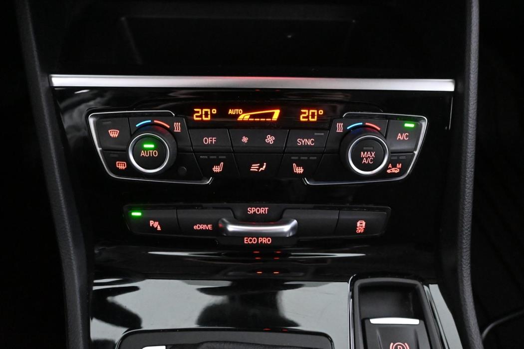 BMW 225 2020