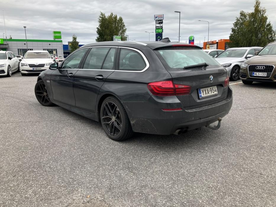 BMW 520 2015