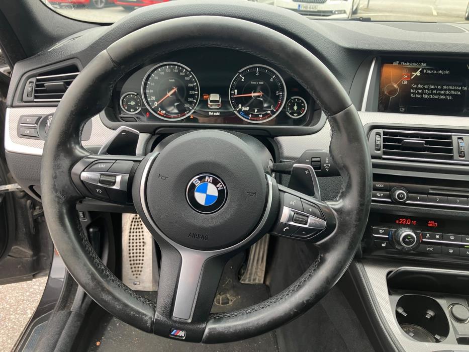 BMW 520 2015
