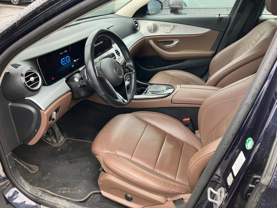 MERCEDES-BENZ E 2021