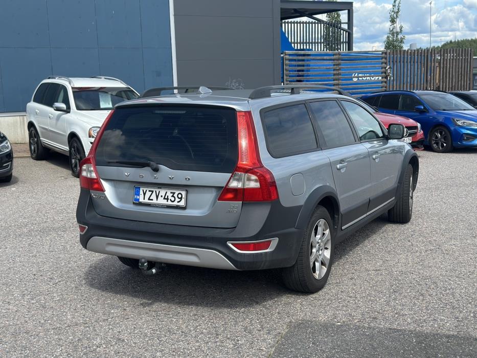 VOLVO XC70 2008