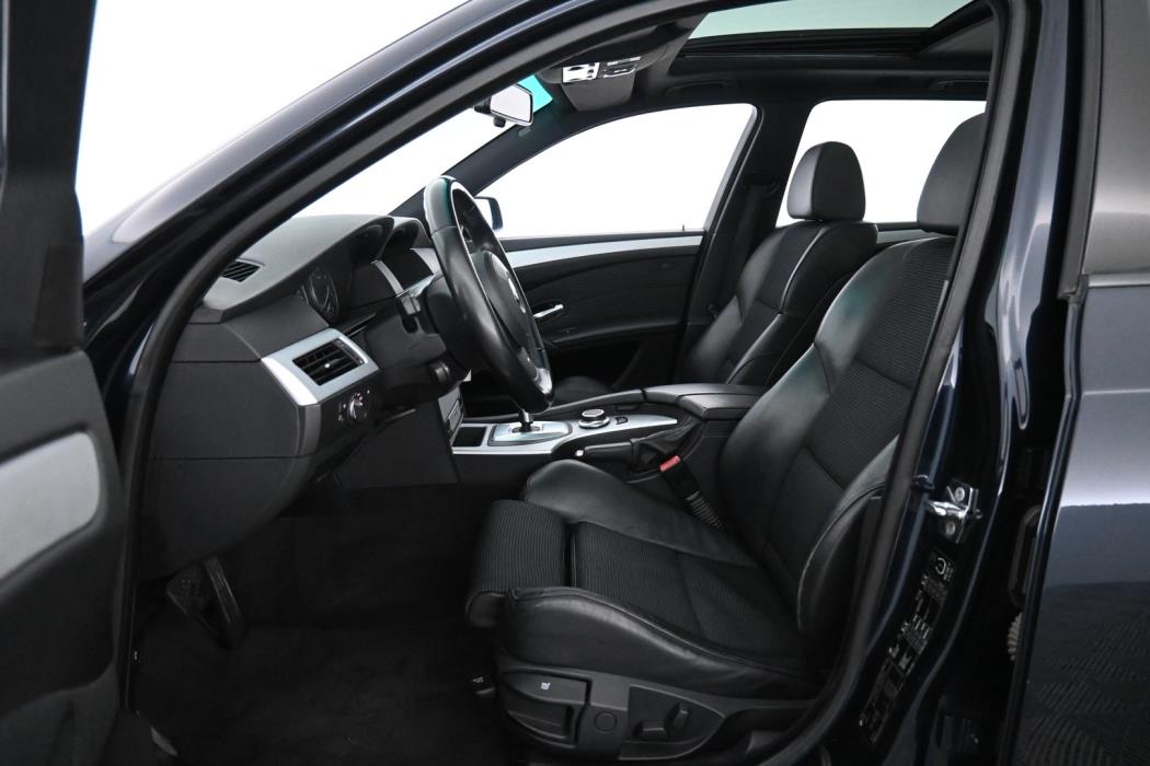 BMW 525 2007