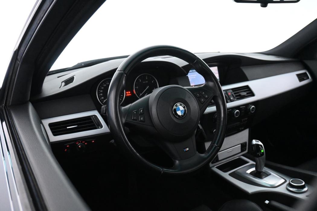BMW 525 2007
