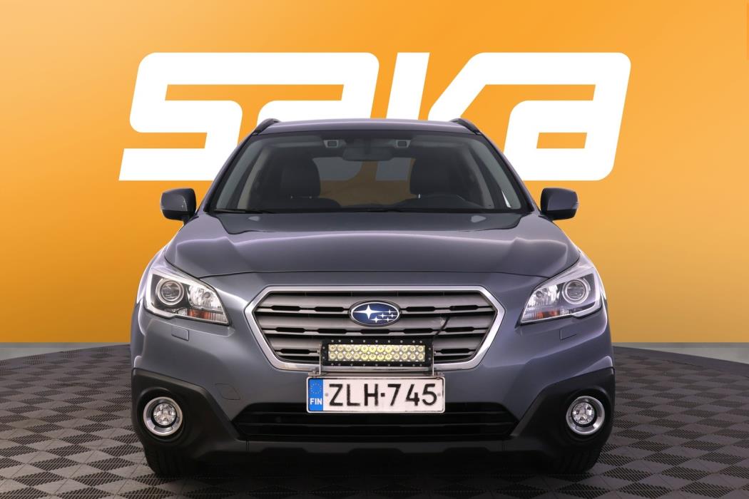 SUBARU Outback 2016