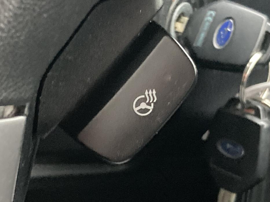 SUBARU Forester 2016