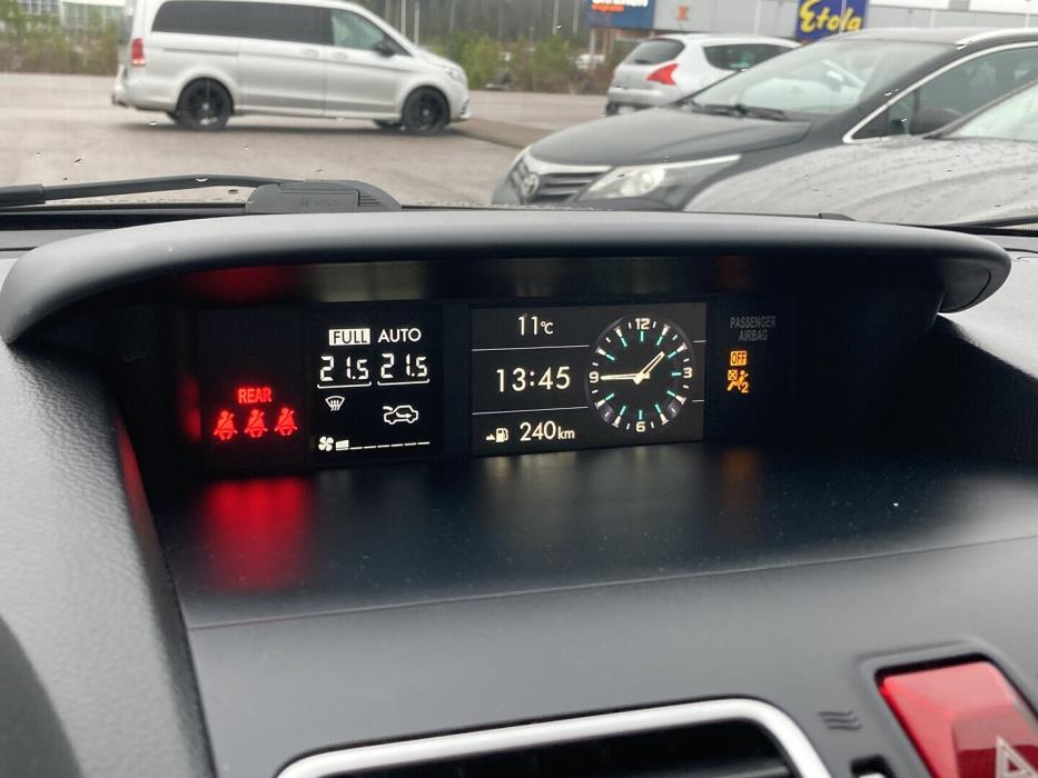 SUBARU Forester 2016