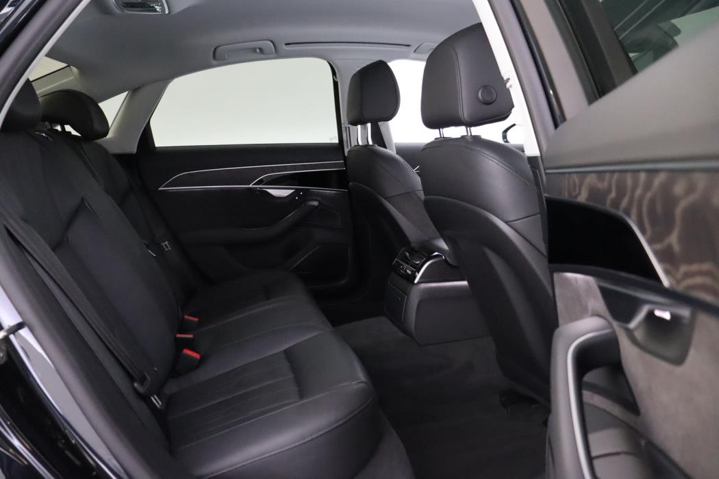 AUDI A8 2020