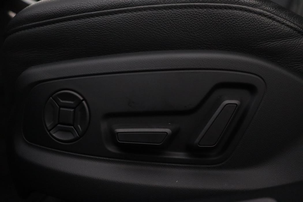 AUDI A8 2020
