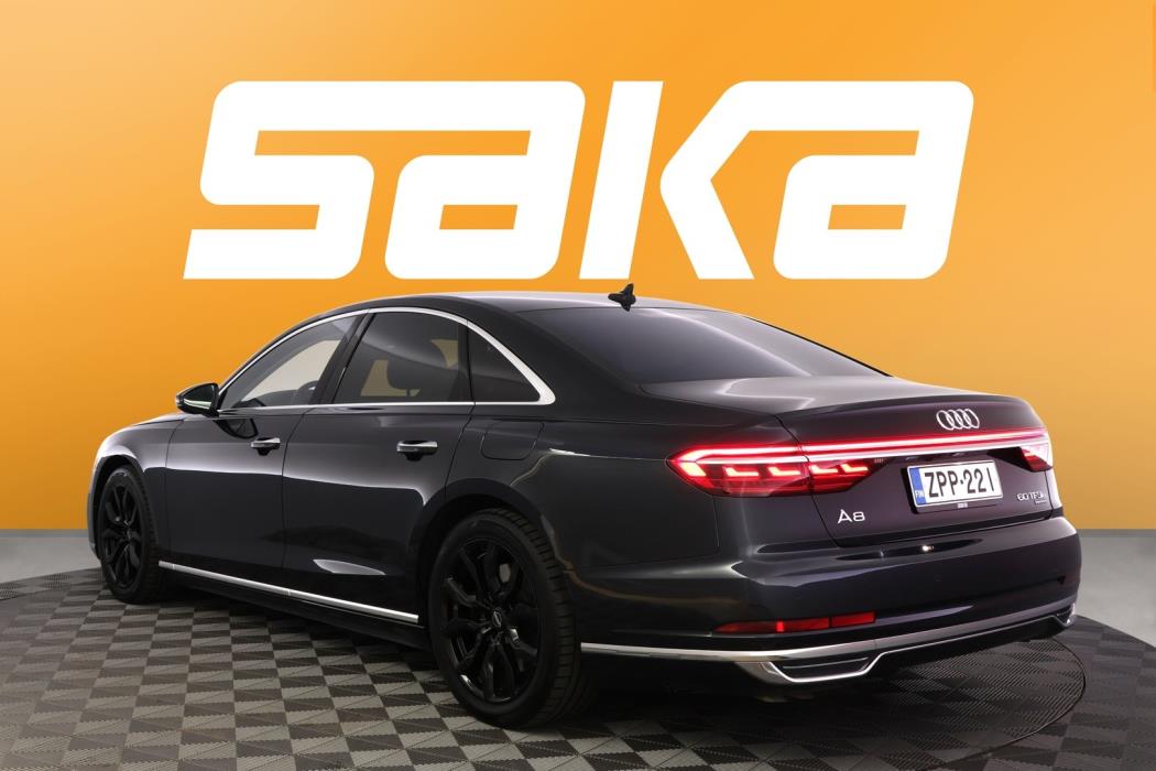 AUDI A8 2020