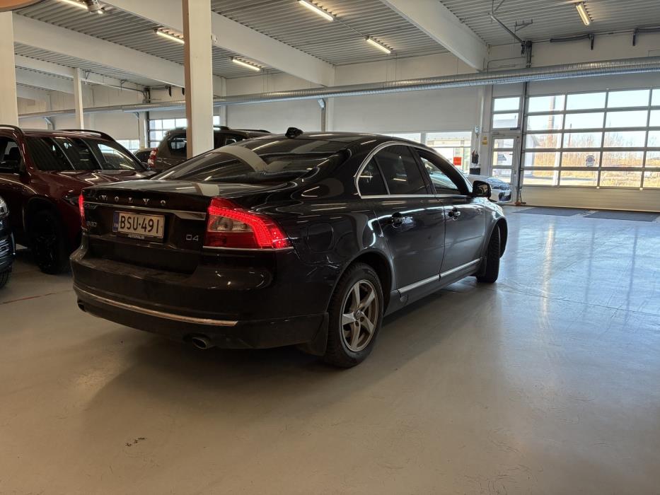 VOLVO S80 2015
