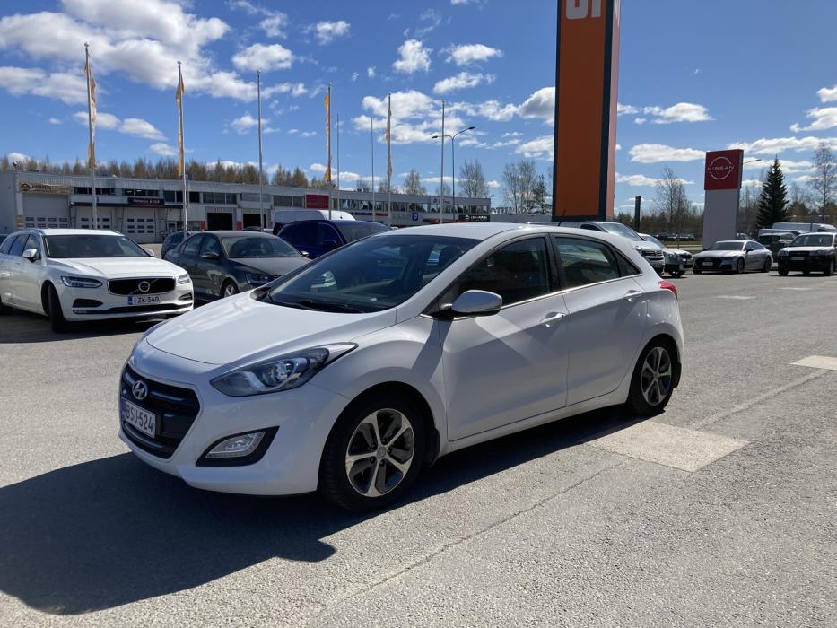 HYUNDAI I30 2015