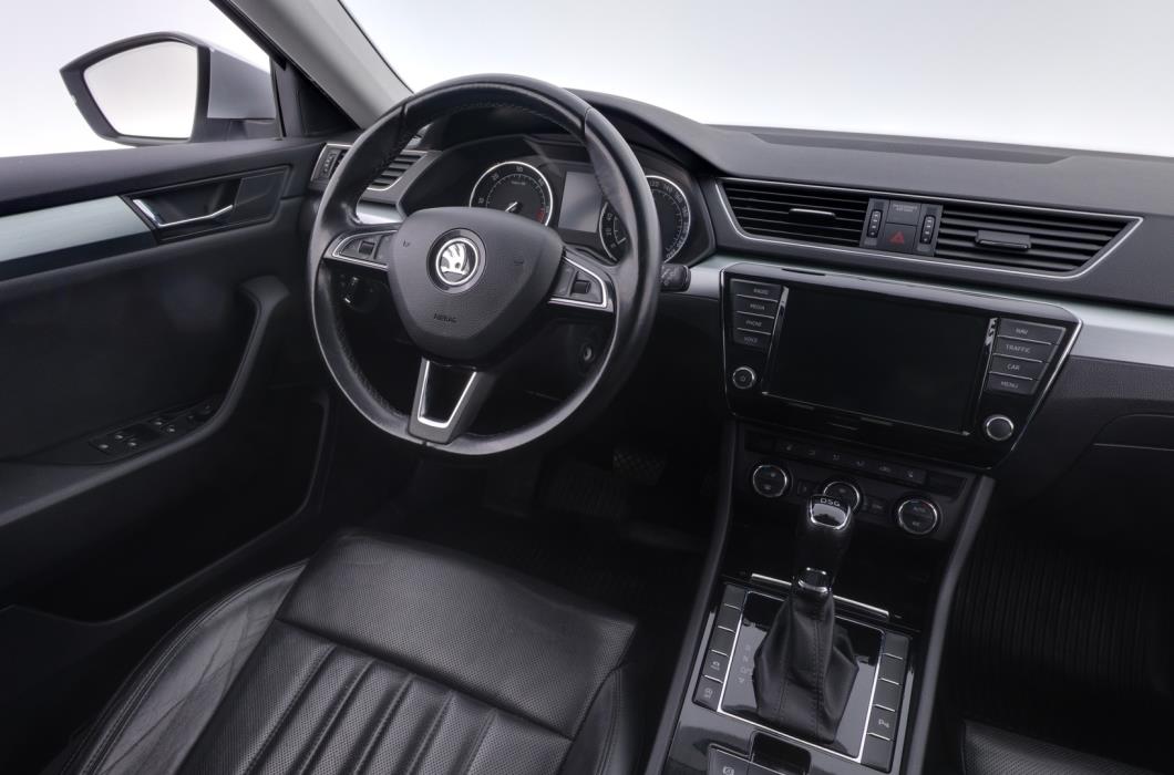 SKODA Superb 2017