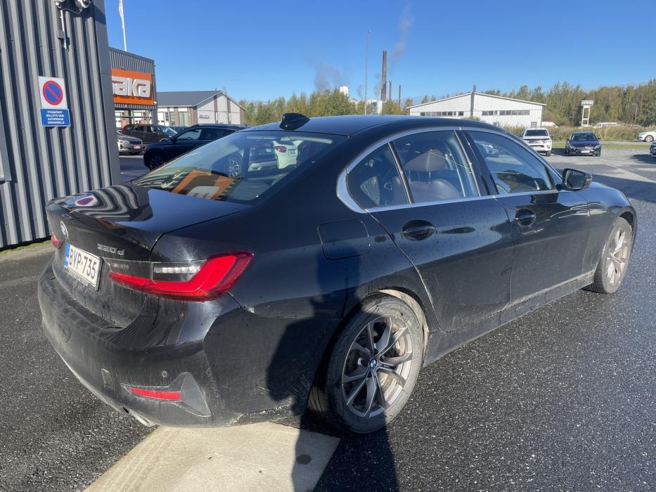 BMW 320 2019