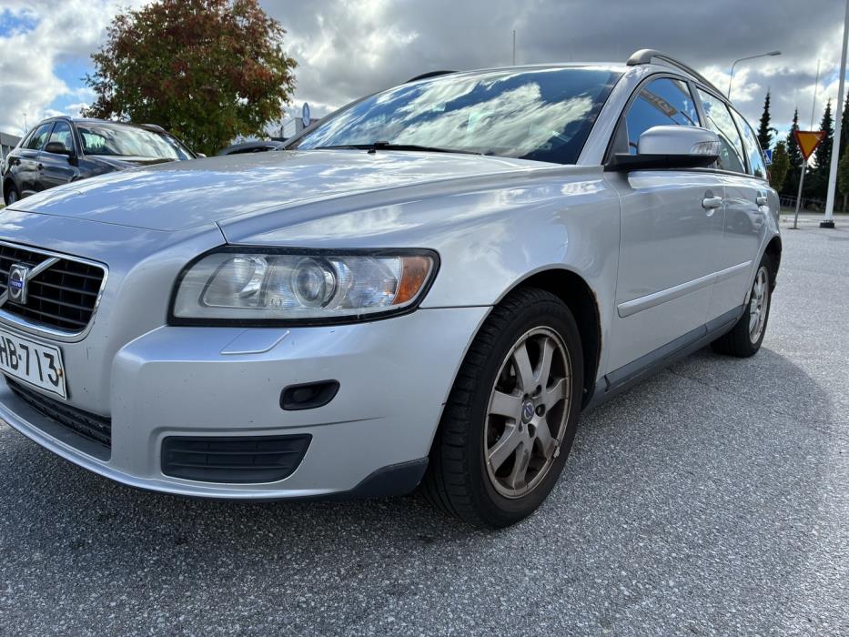 VOLVO V50 2008