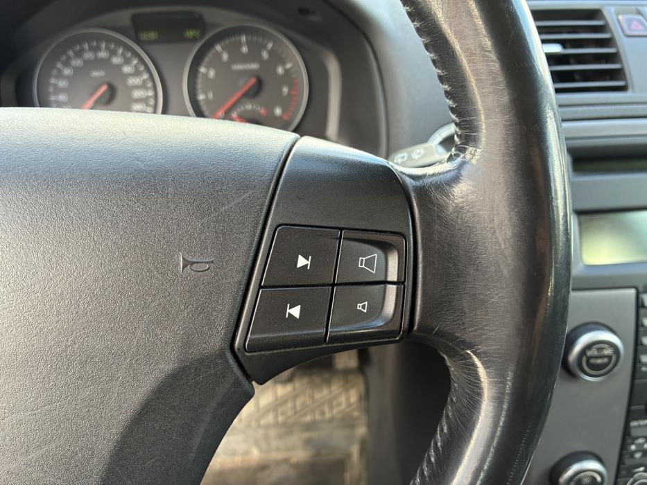 VOLVO V50 2008
